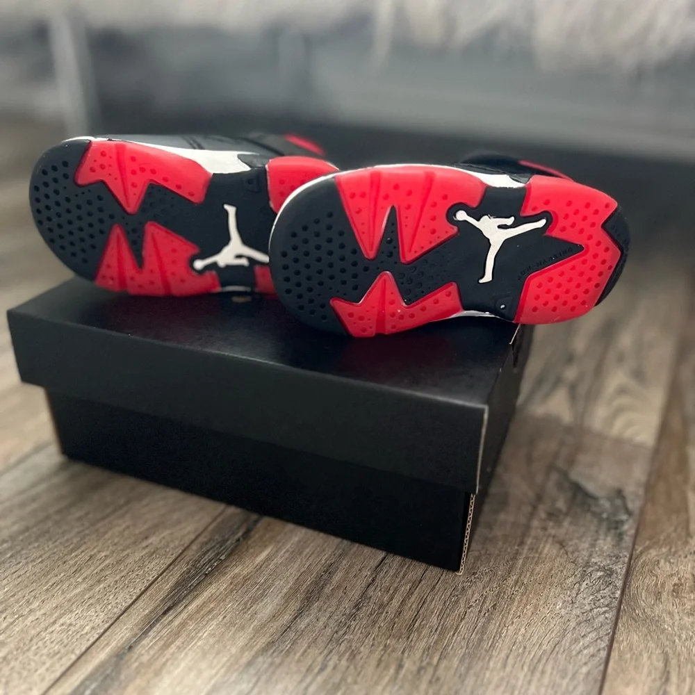 SOLD - Picture 2 of 6